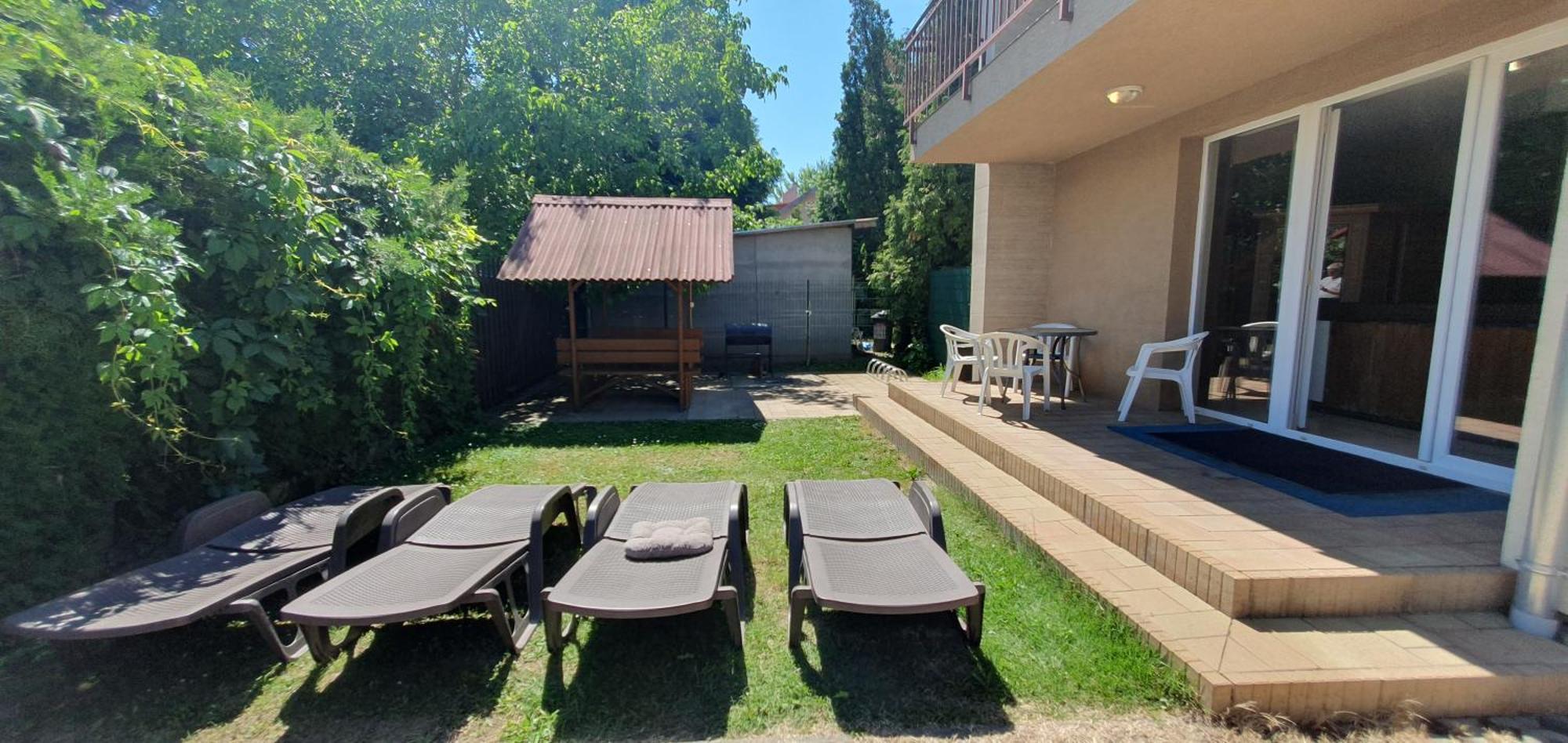 Mandara Wellnes Apartmanok Siófok Exterior foto